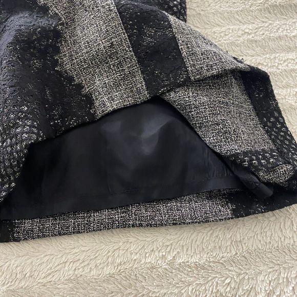 Betsey‎ Johnson Gray Sheath Dress Cap Short Sleeve Black Lace Overlay women’s 8 - Picture 12 of 13